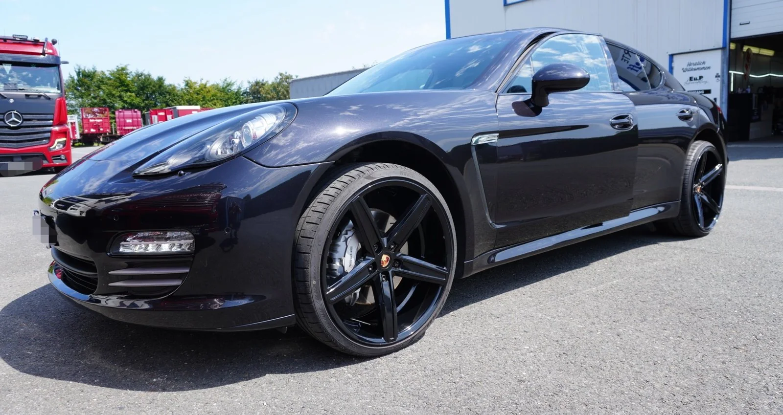 Porsche Panamera bei E u. P